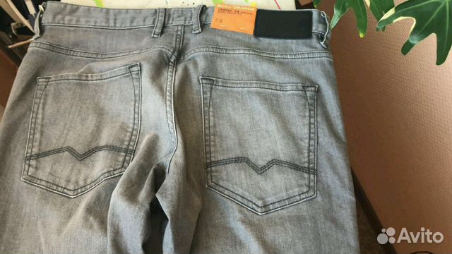 Продам джинсы Hugo Boss Продам джинсы Hugo Boss