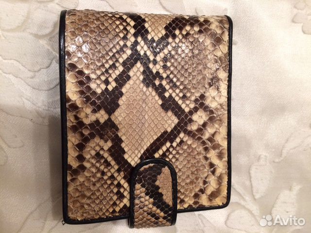 Сумка Питон, портмоне, портсигар И зажигалка Сумка Питон, портмоне, портсигар И зажигалка