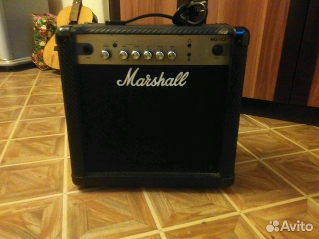 Комбоусилитель для электрогитары Marshall MG15CF