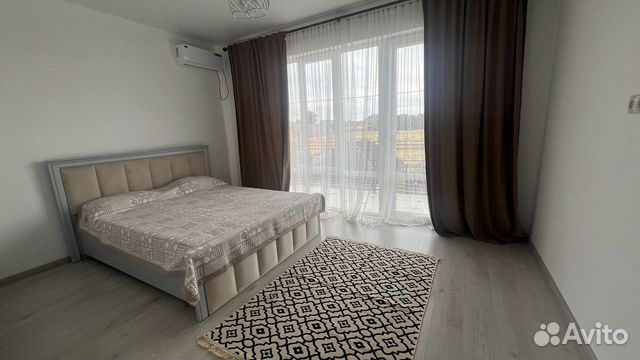 

4-к. дом, 250 м²