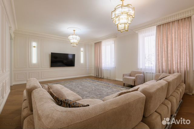 

7-к. коттедж, 300 м²