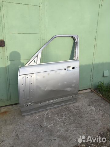 Дверь передняя левая Range Rover Vogue 4