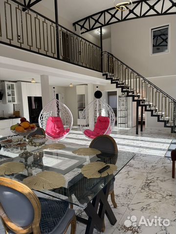 

7-к. коттедж, 250 м²