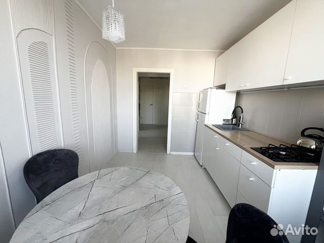 

1-к. квартира, 47 м², 4/5 эт.