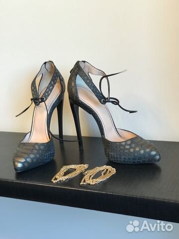Босоножки. Новые. Размеры 37,38 Босоножки. Новые. Размеры 37,38