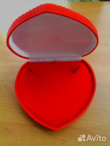 Футляр для ювелирных украшений