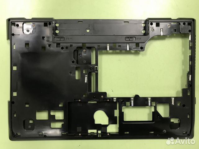Поддон и топкейс Lenovo IdeaPad G700 G710 Поддон и топкейс Lenovo IdeaPad G700 G710