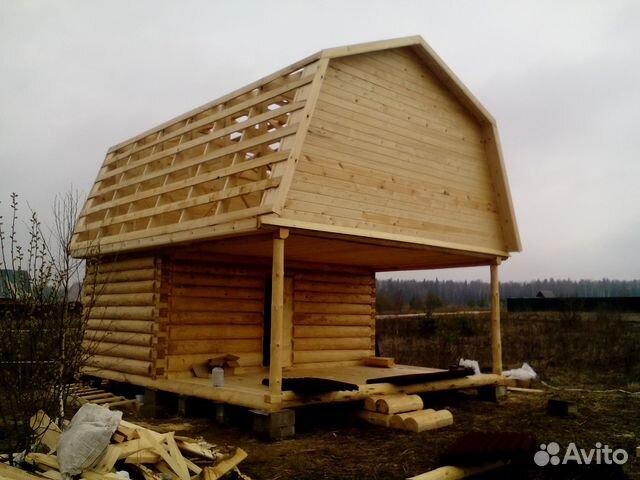 Сруб бани 4х6 + 2 м терраса с мансардной крышей Сруб бани 4х6 + 2 м терраса с мансардной крышей