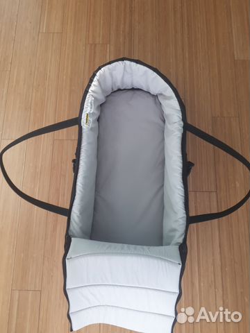 Переноска-люлька Mountain Buggy Cocon