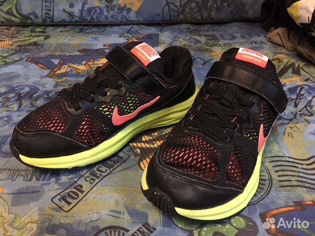 Кроссовки детские Nike Кроссовки детские Nike