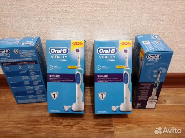 Новая электрическая зубная щётка Oral-B Vitality