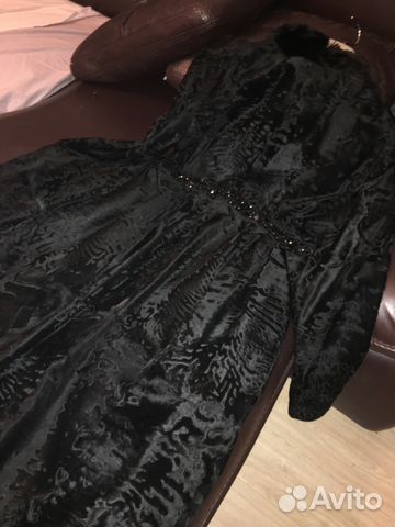 Шубка из каракульчи valentino Шубка из каракульчи valentino