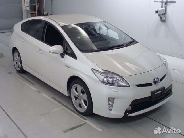 Toyota Prius 30 (2 модель) на запчасти