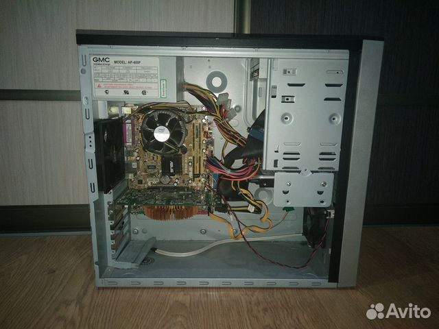 Системный блок (Pentium E5200, 4 Gb DDR2, 9800 GT)