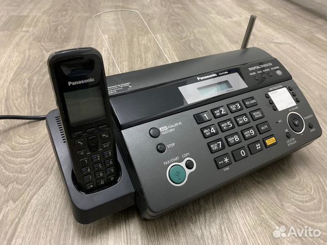 Новый факс / радио телефон Panasonic KX-FC968RU Новый факс / радио телефон Panasonic KX-FC968RU