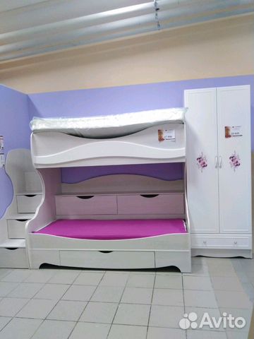 Кровать двухъярусная Кровать двухъярусная
