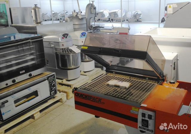 Стол разделочный из нержавейки Стол разделочный из нержавейки