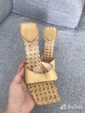 Босоножки стеклянные vicini 38-39размер Босоножки стеклянные vicini 38-39размер