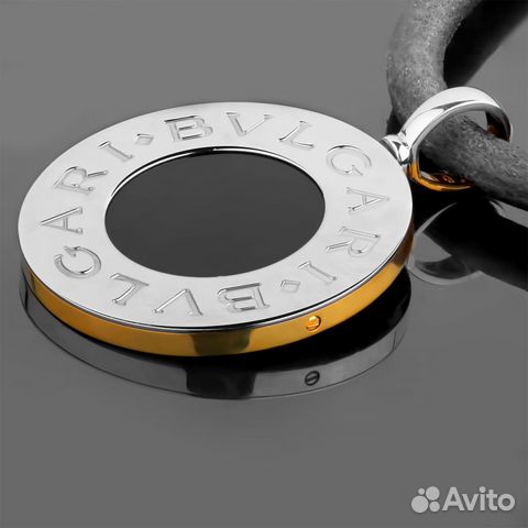 Золотая подвеска Bvlgari из коллекции Tonda