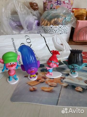 Игрушки из Sweet Box,тролли,Мимишки,Маши,пупсы и д