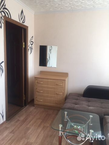 1-к квартира, 42 м², 2/6 эт. 1-к квартира, 42 м², 2/6 эт.
