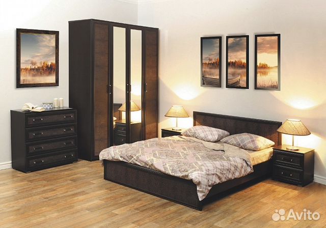 Спальный гарнитур
