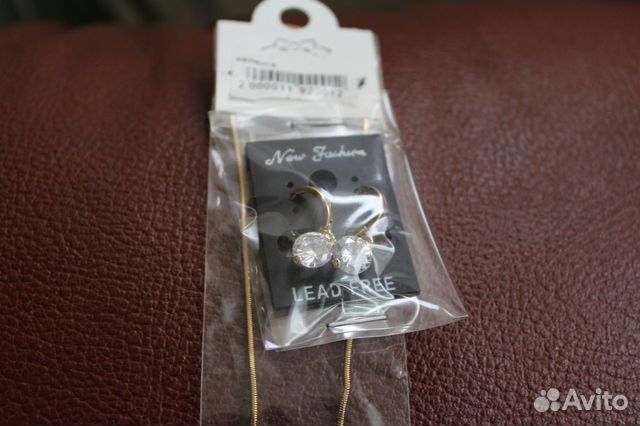 Кулон и серьги набор новый