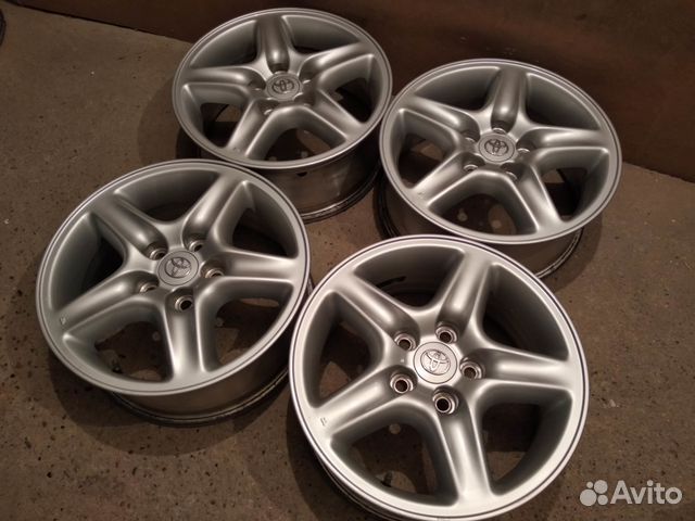 Оригинальные диски Toyota R16 5x114.3 6,5J ET35