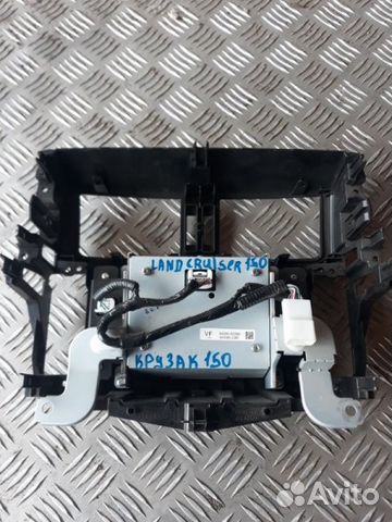 Монитор Toyota Land Cruiser Prado KDJ150L 3.0 Монитор Toyota Land Cruiser Prado KDJ150L 3.0