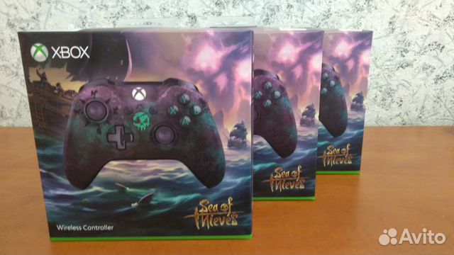 Три геймпада для Xbox One Sea of Thieves