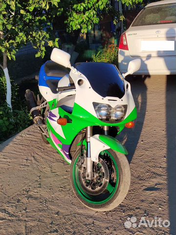 Kawasaki ZXR400