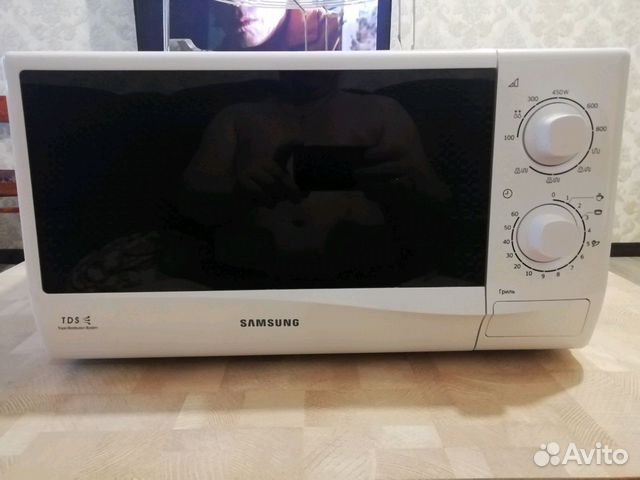 Микроволновая печь SAMSUNG