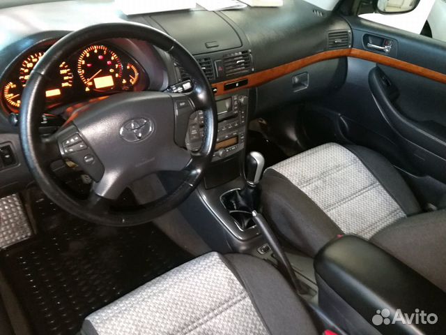 Toyota Avensis 1.8 МТ, 2007, 125 000 км