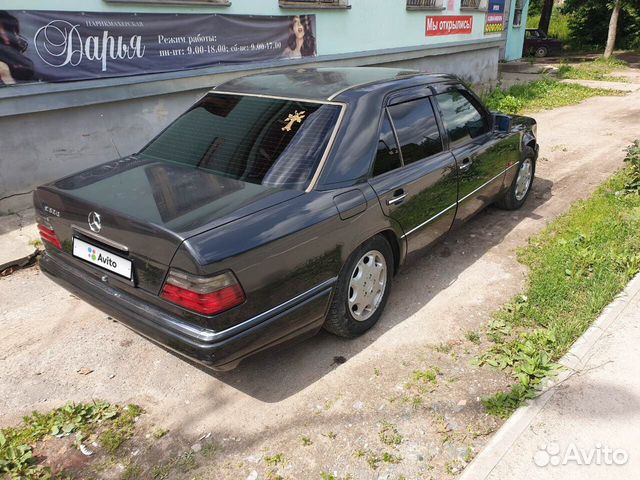 Mercedes-Benz E-класс 3.2 AT, 1993, 273 211 км