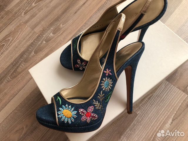 Босоножки Casadei (Италия) оригинал новые Босоножки Casadei (Италия) оригинал новые