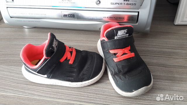 Кроссовки Nike 22 Кроссовки Nike 22
