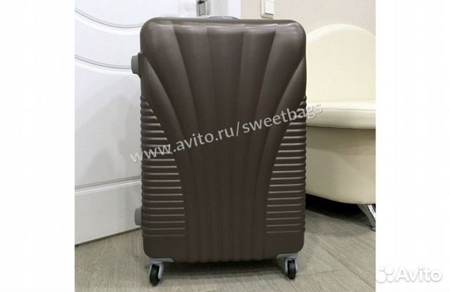 Чемодан на колесах Чемодан на колесах