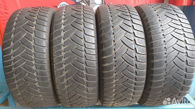 Зимние шины 225/50/17 Dunlop Sp Winter Sport M3