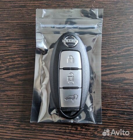 Ключ зажигания Nissan 433.92 мгц 3 кнопки. Новый