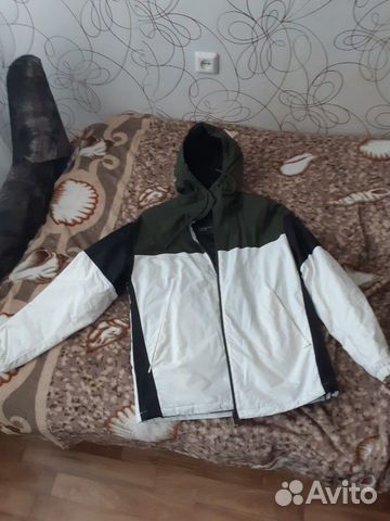 Ветровка Pull and Bear Ветровка Pull and Bear