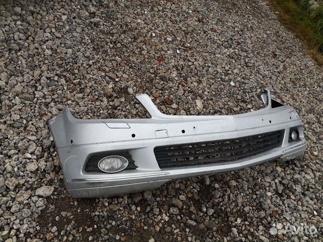 Mercedes w204 бампер передний дефект Mercedes w204 бампер передний дефект