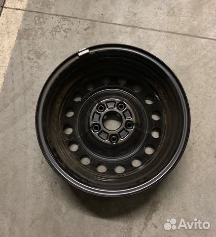 Диски(ориг.) +колпаки+гайки на Toyota Corolla Е180 Диски(ориг.) +колпаки+гайки на Toyota Corolla Е180