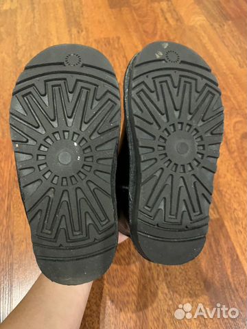 Зимние кожаные валенки угги UGG Зимние кожаные валенки угги UGG