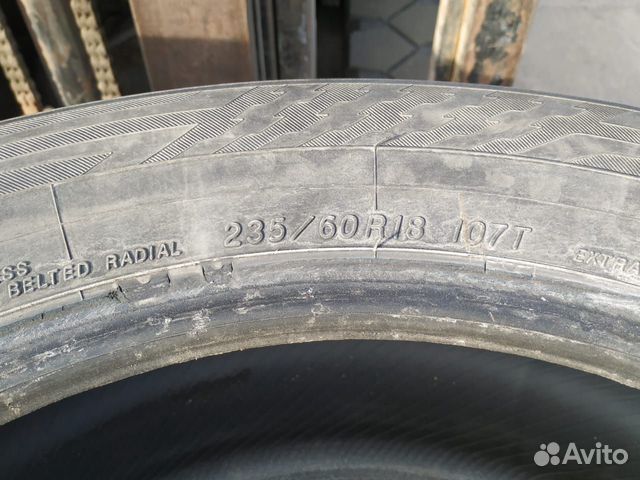 Yokohama ice guard 235/60 R18