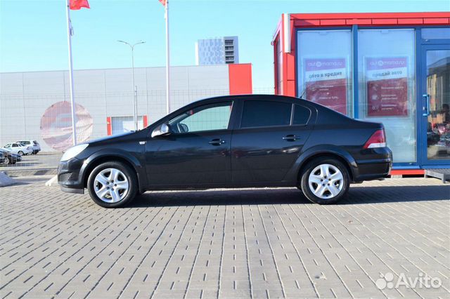 Opel Astra 1.6 МТ, 2013, 111 041 км