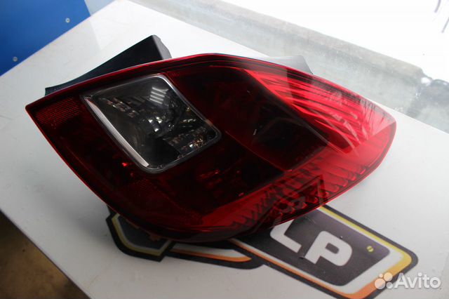 Фонарь задний правый Opel Corsa D 2006-2011