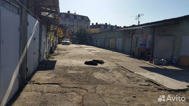 Гараж, > 30 м² Гараж, > 30 м²