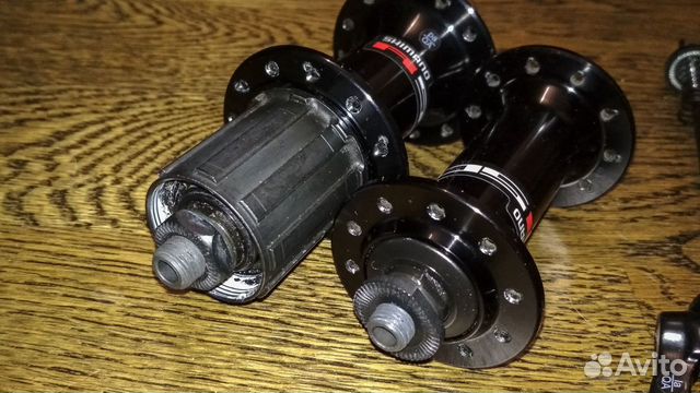 Втулки Shimano WH-R501