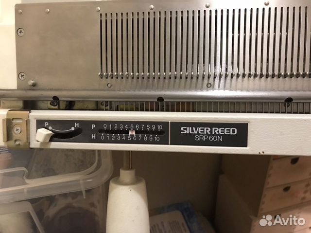 Двухфонтурная вязальная машина silver reed SK 280 Двухфонтурная вязальная машина silver reed SK 280
