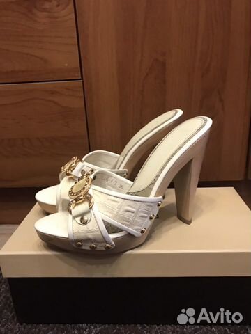 Шлепанцы Шлепанцы